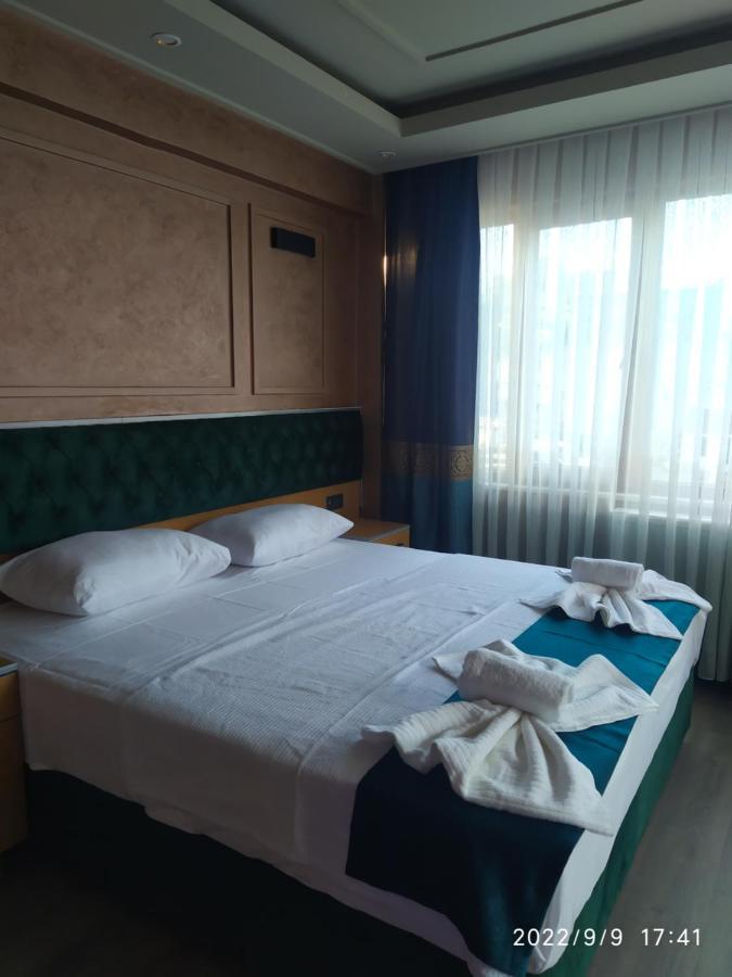 The Moss Hotel Istanboel Buitenkant foto