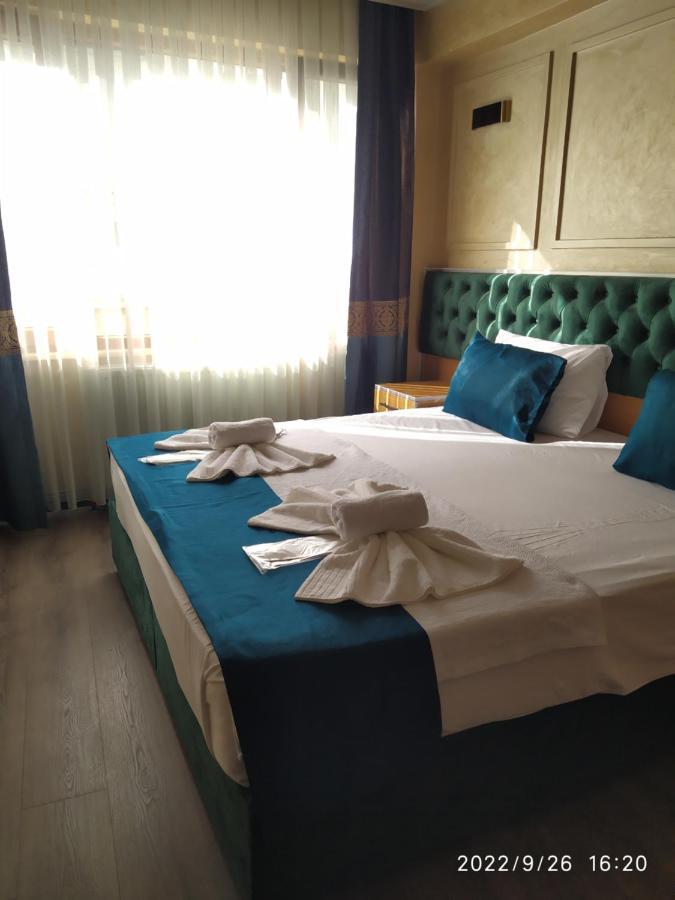 The Moss Hotel Istanboel Buitenkant foto