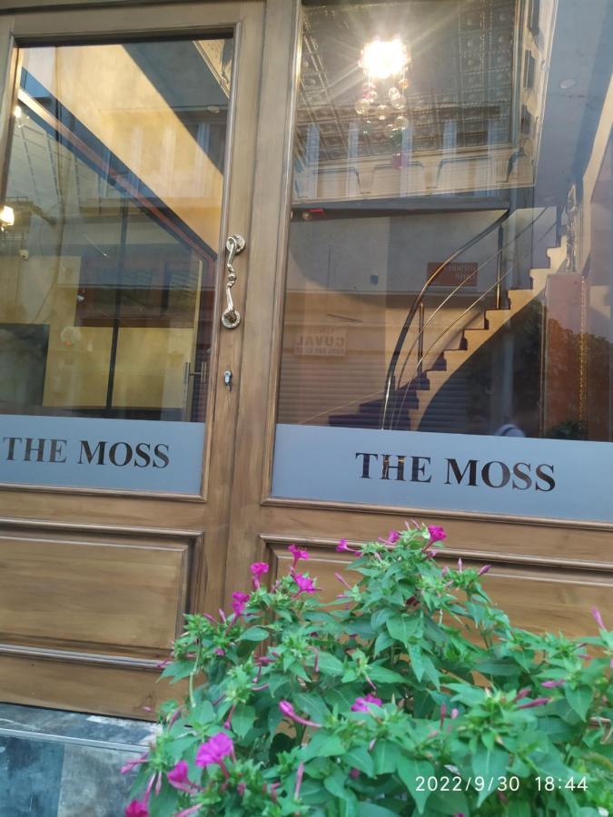 The Moss Hotel Istanboel Buitenkant foto
